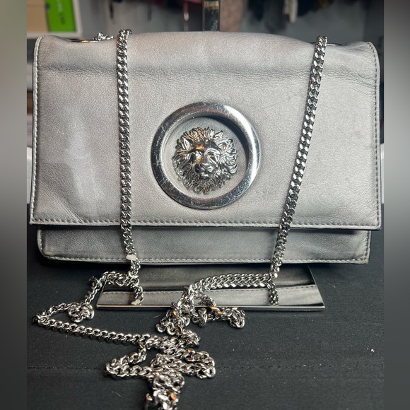 Authentic Gianni Versace Versus bag - Picture 7 of 11